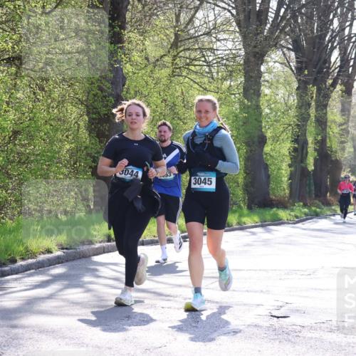 12.04.2026 - 45. Internationalen Wilhelmsburger Insellauf Yannick Fuchs http://msf.ph/oto/9493758 12.04.2026 10:47:28 Laufen 3044, 53, 3045 meine-sportfotos.de
