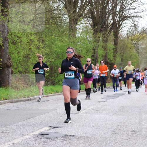 12.04.2026 - 45. Internationalen Wilhelmsburger Insellauf Yannick Fuchs http://msf.ph/oto/9493879 12.04.2026 13:03:04 Laufen 4747, 3245, 4889, 4942, 2030, 3280, 221, 3328 meine-sportfotos.de