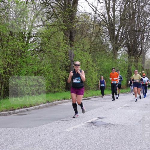 12.04.2026 - 45. Internationalen Wilhelmsburger Insellauf Yannick Fuchs http://msf.ph/oto/9493907 12.04.2026 13:03:08 Laufen 4747, 3245, 3280, 3328 meine-sportfotos.de