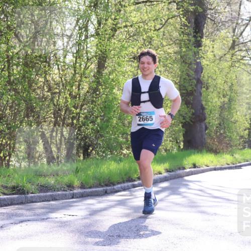 12.04.2026 - 45. Internationalen Wilhelmsburger Insellauf Yannick Fuchs http://msf.ph/oto/9493988 12.04.2026 10:48:08 Laufen 2665 meine-sportfotos.de