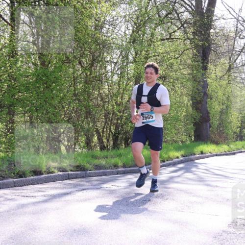 12.04.2026 - 45. Internationalen Wilhelmsburger Insellauf Yannick Fuchs http://msf.ph/oto/9493992 12.04.2026 10:48:08 Laufen 2665 meine-sportfotos.de