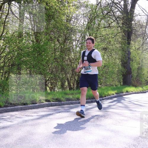 12.04.2026 - 45. Internationalen Wilhelmsburger Insellauf Yannick Fuchs http://msf.ph/oto/9493994 12.04.2026 10:48:08 Laufen 2665, 4632, 5298 meine-sportfotos.de