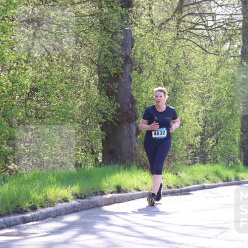 12.04.2026 - 45. Internationalen Wilhelmsburger Insellauf Yannick Fuchs http://msf.ph/oto/9494014 12.04.2026 10:48:10 Laufen 4632, 5298, 4382 meine-sportfotos.de