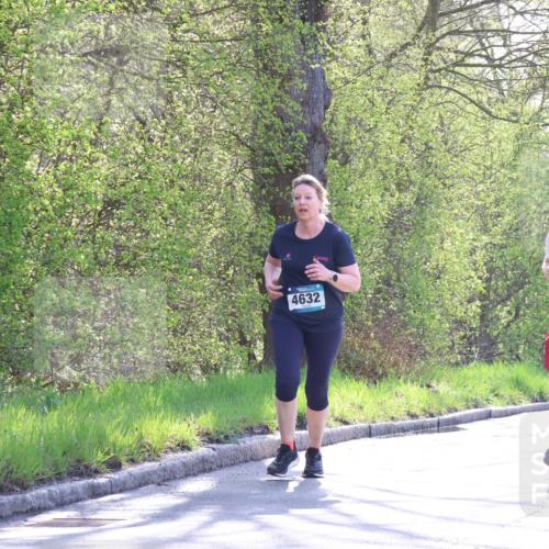 12.04.2026 - 45. Internationalen Wilhelmsburger Insellauf Yannick Fuchs http://msf.ph/oto/9494026 12.04.2026 10:48:11 Laufen 4632, 5298, 4382 meine-sportfotos.de