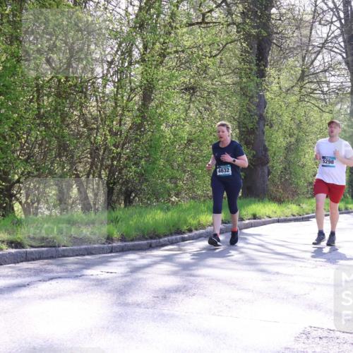 12.04.2026 - 45. Internationalen Wilhelmsburger Insellauf Yannick Fuchs http://msf.ph/oto/9494035 12.04.2026 10:48:12 Laufen 4632, 5298, 4382, 3373 meine-sportfotos.de