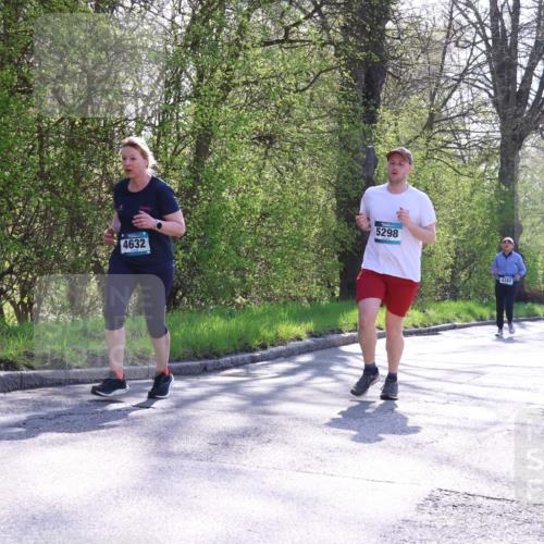 12.04.2026 - 45. Internationalen Wilhelmsburger Insellauf Yannick Fuchs http://msf.ph/oto/9494051 12.04.2026 10:48:14 Laufen 4632, 5298, 4382, 3373 meine-sportfotos.de