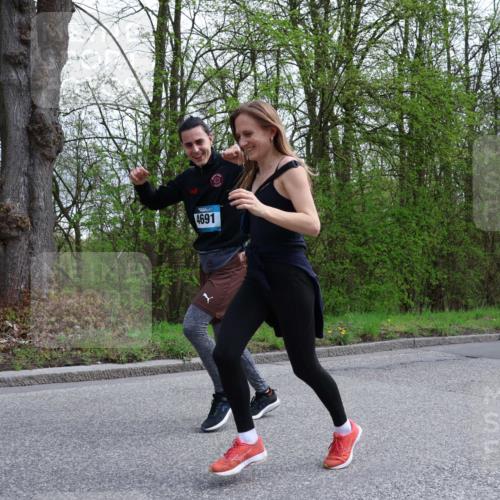 12.04.2026 - 45. Internationalen Wilhelmsburger Insellauf Yannick Fuchs http://msf.ph/oto/9494053 12.04.2026 13:03:22 Laufen 4691 meine-sportfotos.de