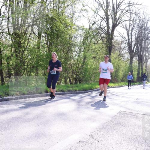 12.04.2026 - 45. Internationalen Wilhelmsburger Insellauf Yannick Fuchs http://msf.ph/oto/9494059 12.04.2026 10:48:14 Laufen 4632, 5298 meine-sportfotos.de