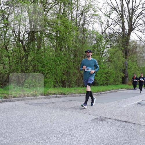 12.04.2026 - 45. Internationalen Wilhelmsburger Insellauf Yannick Fuchs http://msf.ph/oto/9494070 12.04.2026 13:03:23 Laufen 2772 meine-sportfotos.de