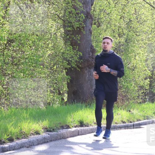 12.04.2026 - 45. Internationalen Wilhelmsburger Insellauf Yannick Fuchs http://msf.ph/oto/9494146 12.04.2026 10:48:24 Laufen  meine-sportfotos.de