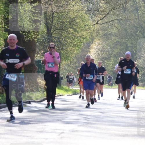 12.04.2026 - 45. Internationalen Wilhelmsburger Insellauf Yannick Fuchs http://msf.ph/oto/9494190 12.04.2026 10:48:29 Laufen 2166, 3178, 3358, 288, 3347 meine-sportfotos.de