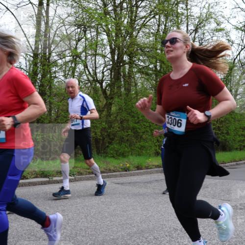 12.04.2026 - 45. Internationalen Wilhelmsburger Insellauf Yannick Fuchs http://msf.ph/oto/9494213 12.04.2026 13:03:37 Laufen 670, 1517, 3306 meine-sportfotos.de