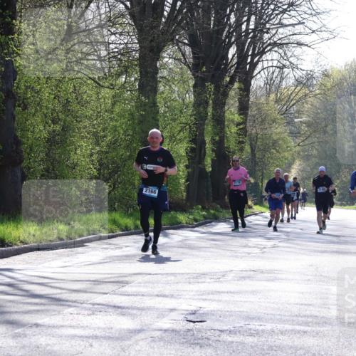 12.04.2026 - 45. Internationalen Wilhelmsburger Insellauf Yannick Fuchs http://msf.ph/oto/9494216 12.04.2026 10:48:32 Laufen 3178, 2166, 334, 2418, 2398 meine-sportfotos.de