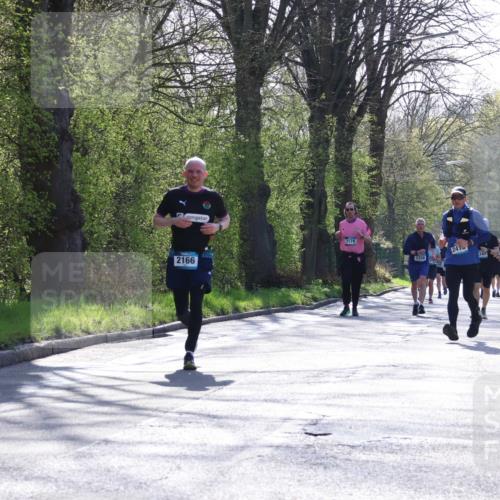 12.04.2026 - 45. Internationalen Wilhelmsburger Insellauf Yannick Fuchs http://msf.ph/oto/9494226 12.04.2026 10:48:33 Laufen 3178, 2166, 3358, 241, 347, 2398 meine-sportfotos.de