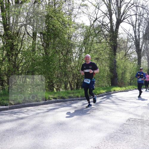 12.04.2026 - 45. Internationalen Wilhelmsburger Insellauf Yannick Fuchs http://msf.ph/oto/9494259 12.04.2026 10:48:36 Laufen 2166, 2418 meine-sportfotos.de
