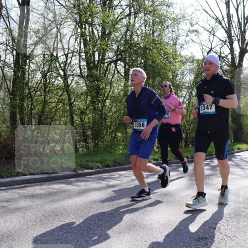 12.04.2026 - 45. Internationalen Wilhelmsburger Insellauf Yannick Fuchs http://msf.ph/oto/9494335 12.04.2026 10:48:44 Laufen 3358, 3347 meine-sportfotos.de