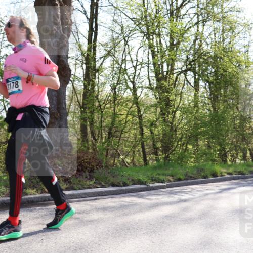 12.04.2026 - 45. Internationalen Wilhelmsburger Insellauf Yannick Fuchs http://msf.ph/oto/9494346 12.04.2026 10:48:45 Laufen 178 meine-sportfotos.de