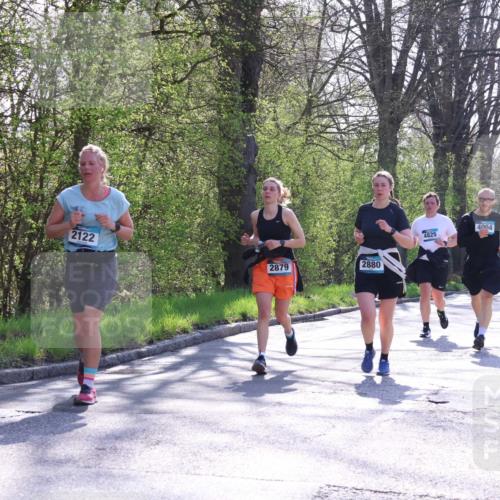 12.04.2026 - 45. Internationalen Wilhelmsburger Insellauf Yannick Fuchs http://msf.ph/oto/9494360 12.04.2026 10:48:47 Laufen 2122, 2880, 2879, 4004, 4825 meine-sportfotos.de