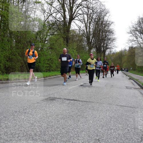 12.04.2026 - 45. Internationalen Wilhelmsburger Insellauf Yannick Fuchs http://msf.ph/oto/9494392 12.04.2026 13:03:59 Laufen 4926, 2118 meine-sportfotos.de