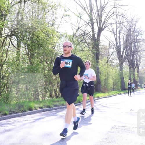 12.04.2026 - 45. Internationalen Wilhelmsburger Insellauf Yannick Fuchs http://msf.ph/oto/9494397 12.04.2026 10:48:51 Laufen 004, 5 meine-sportfotos.de