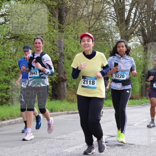 12.04.2026 - 45. Internationalen Wilhelmsburger Insellauf Yannick Fuchs http://msf.ph/oto/9494400 12.04.2026 13:04:01 Laufen 43, 2942, 2118, 3220, 3850, 5158 meine-sportfotos.de