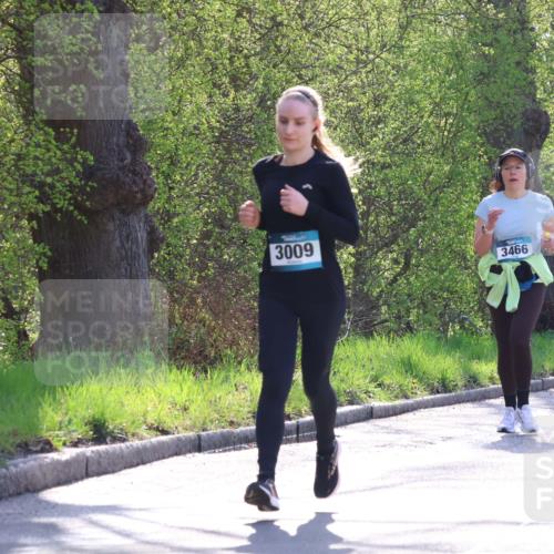 12.04.2026 - 45. Internationalen Wilhelmsburger Insellauf Yannick Fuchs http://msf.ph/oto/9494422 12.04.2026 10:48:55 Laufen 3009, 3466 meine-sportfotos.de
