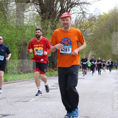 12.04.2026 - 45. Internationalen Wilhelmsburger Insellauf Yannick Fuchs http://msf.ph/oto/9494486 12.04.2026 13:04:12 Laufen 4642, 3061, 4281 meine-sportfotos.de