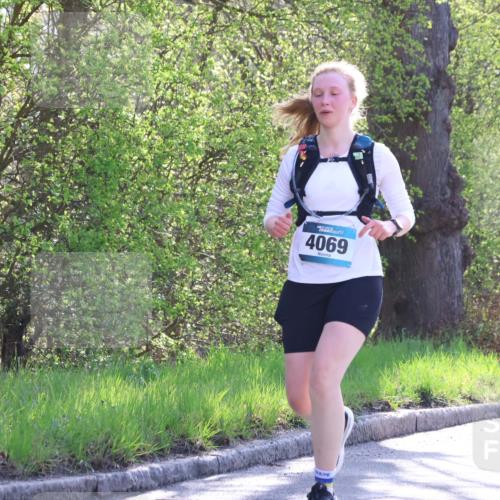 12.04.2026 - 45. Internationalen Wilhelmsburger Insellauf Yannick Fuchs http://msf.ph/oto/9494508 12.04.2026 10:49:05 Laufen 4069 meine-sportfotos.de