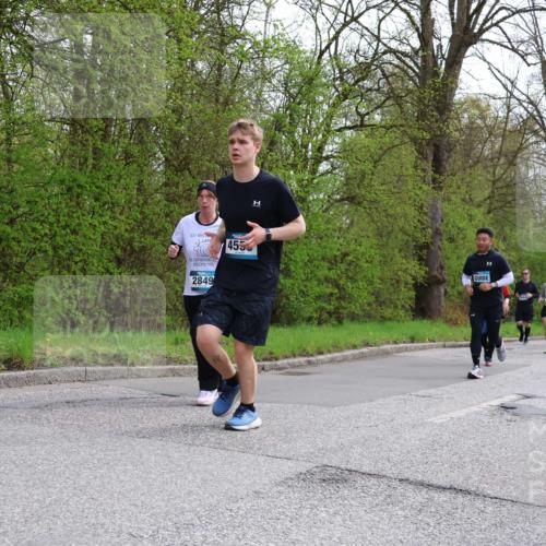 12.04.2026 - 45. Internationalen Wilhelmsburger Insellauf Yannick Fuchs http://msf.ph/oto/9494590 12.04.2026 13:04:24 Laufen 455, 2849, 5704, 3575 meine-sportfotos.de