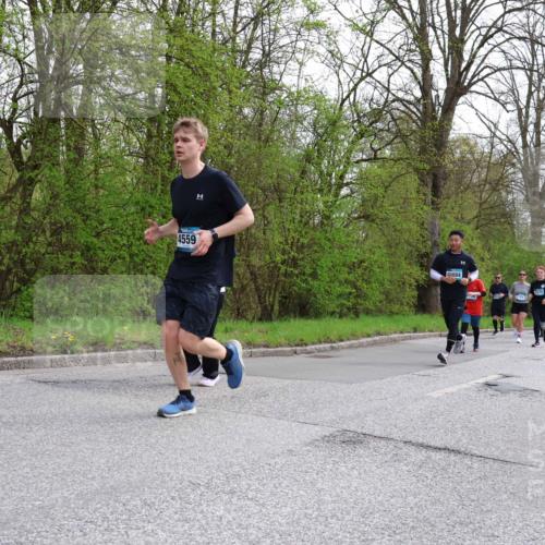 12.04.2026 - 45. Internationalen Wilhelmsburger Insellauf Yannick Fuchs http://msf.ph/oto/9494594 12.04.2026 13:04:25 Laufen 4559, 3704 meine-sportfotos.de