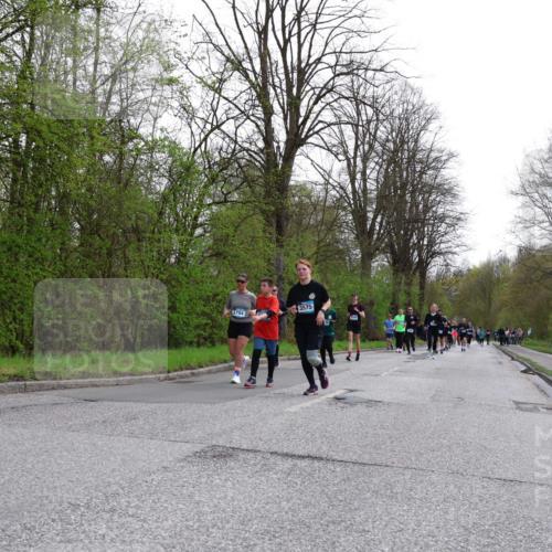 12.04.2026 - 45. Internationalen Wilhelmsburger Insellauf Yannick Fuchs http://msf.ph/oto/9494626 12.04.2026 13:04:27 Laufen 3704, 3575 meine-sportfotos.de