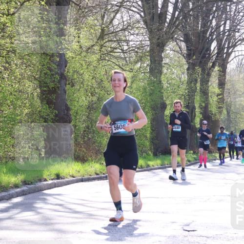 12.04.2026 - 45. Internationalen Wilhelmsburger Insellauf Yannick Fuchs http://msf.ph/oto/9494694 12.04.2026 10:49:28 Laufen 5605, 4440, 613, 4612 meine-sportfotos.de