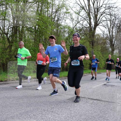 12.04.2026 - 45. Internationalen Wilhelmsburger Insellauf Yannick Fuchs http://msf.ph/oto/9494711 12.04.2026 13:04:37 Laufen 2018, 4203, 413, 2019, 4202, 5465 meine-sportfotos.de