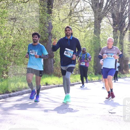12.04.2026 - 45. Internationalen Wilhelmsburger Insellauf Yannick Fuchs http://msf.ph/oto/9494806 12.04.2026 10:49:39 Laufen 4613, 4612, 4612, 3463, 4019 meine-sportfotos.de