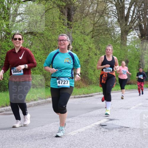 12.04.2026 - 45. Internationalen Wilhelmsburger Insellauf Yannick Fuchs http://msf.ph/oto/9494817 12.04.2026 13:04:47 Laufen 469, 2014, 5602, 4727, 3886, 4804, 3879 meine-sportfotos.de