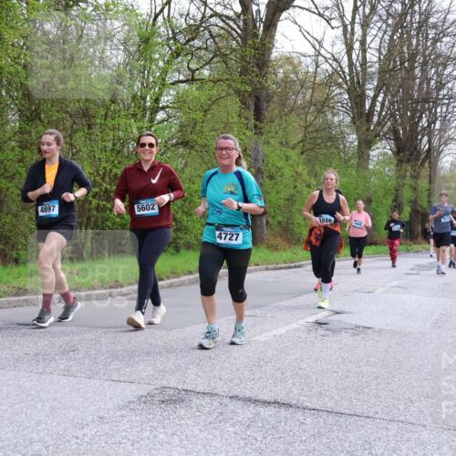 12.04.2026 - 45. Internationalen Wilhelmsburger Insellauf Yannick Fuchs http://msf.ph/oto/9494819 12.04.2026 13:04:48 Laufen 4697, 5602, 4727, 3886 meine-sportfotos.de