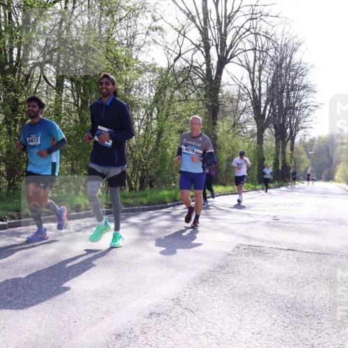 12.04.2026 - 45. Internationalen Wilhelmsburger Insellauf Yannick Fuchs http://msf.ph/oto/9494836 12.04.2026 10:49:41 Laufen 4613, 4019 meine-sportfotos.de