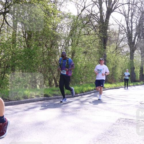 12.04.2026 - 45. Internationalen Wilhelmsburger Insellauf Yannick Fuchs http://msf.ph/oto/9494853 12.04.2026 10:49:43 Laufen 3463, 4759 meine-sportfotos.de