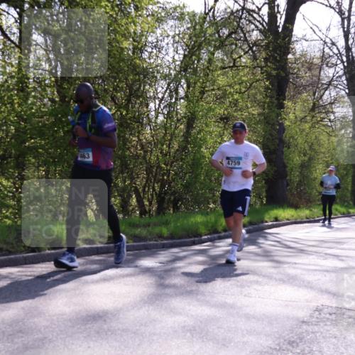 12.04.2026 - 45. Internationalen Wilhelmsburger Insellauf Yannick Fuchs http://msf.ph/oto/9494861 12.04.2026 10:49:43 Laufen 463, 4759 meine-sportfotos.de