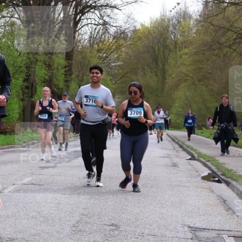 12.04.2026 - 45. Internationalen Wilhelmsburger Insellauf Yannick Fuchs http://msf.ph/oto/9494866 12.04.2026 13:04:53 Laufen 2903, 3248, 2516, 3716, 3709 meine-sportfotos.de