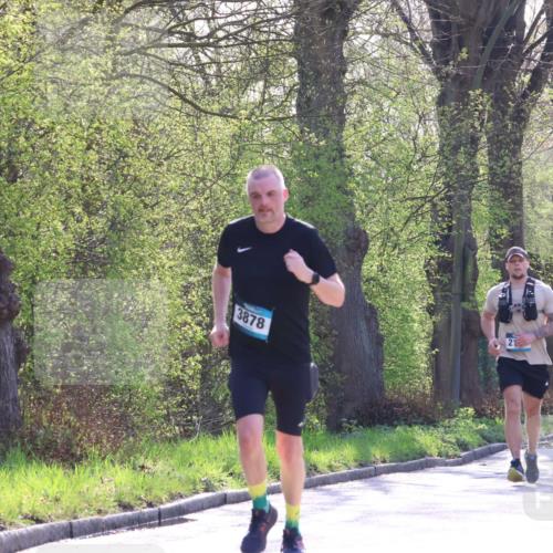 12.04.2026 - 45. Internationalen Wilhelmsburger Insellauf Yannick Fuchs http://msf.ph/oto/9494991 12.04.2026 10:49:57 Laufen 3878 meine-sportfotos.de
