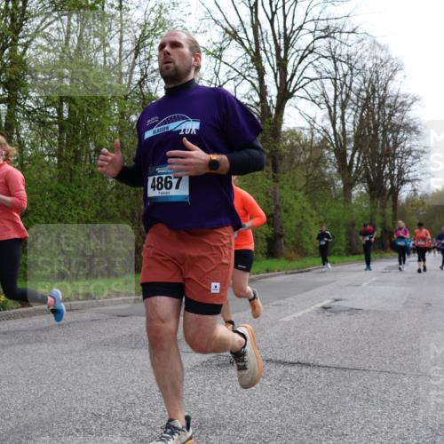 12.04.2026 - 45. Internationalen Wilhelmsburger Insellauf Yannick Fuchs http://msf.ph/oto/9495061 12.04.2026 13:05:14 Laufen 272, 4867 meine-sportfotos.de