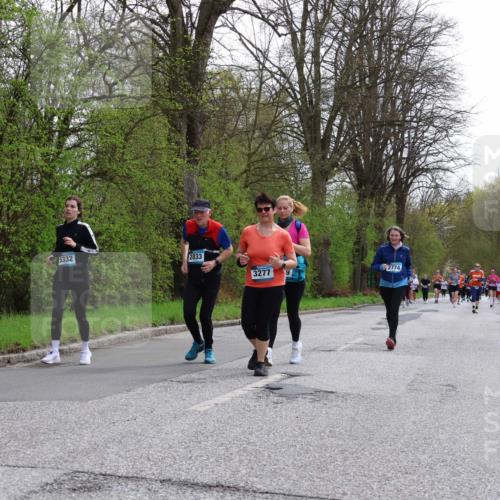 12.04.2026 - 45. Internationalen Wilhelmsburger Insellauf Yannick Fuchs http://msf.ph/oto/9495100 12.04.2026 13:05:18 Laufen 5332, 2833, 3277, 9, 2774 meine-sportfotos.de