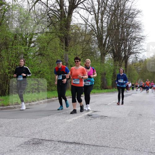 12.04.2026 - 45. Internationalen Wilhelmsburger Insellauf Yannick Fuchs http://msf.ph/oto/9495104 12.04.2026 13:05:18 Laufen 2833, 5332, 3277, 5849, 2774 meine-sportfotos.de