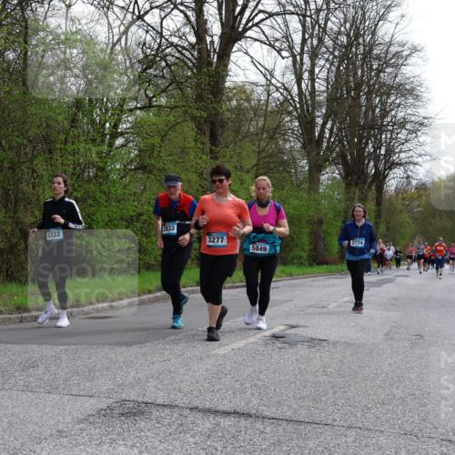 12.04.2026 - 45. Internationalen Wilhelmsburger Insellauf Yannick Fuchs http://msf.ph/oto/9495107 12.04.2026 13:05:19 Laufen 2833, 5332, 3277, 2774, 5849 meine-sportfotos.de