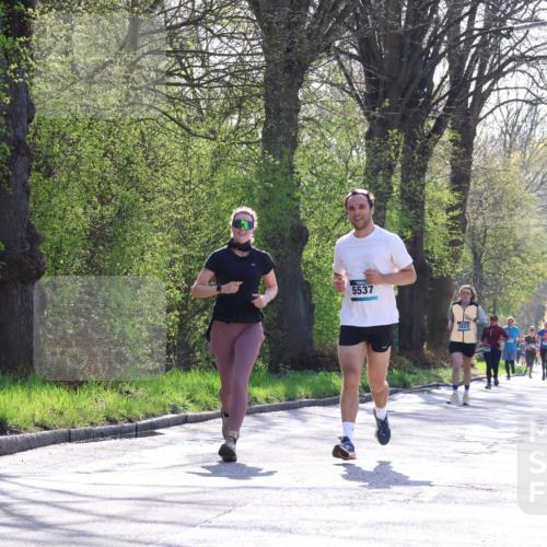 12.04.2026 - 45. Internationalen Wilhelmsburger Insellauf Yannick Fuchs http://msf.ph/oto/9495143 12.04.2026 10:50:22 Laufen 5537 meine-sportfotos.de