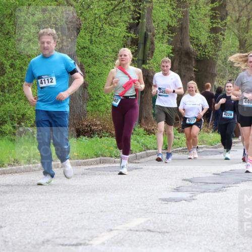 12.04.2026 - 45. Internationalen Wilhelmsburger Insellauf Yannick Fuchs http://msf.ph/oto/9495149 12.04.2026 13:05:24 Laufen 4112, 940, 345, 4227, 4228, 4400, 5008 meine-sportfotos.de