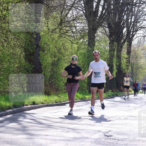 12.04.2026 - 45. Internationalen Wilhelmsburger Insellauf Yannick Fuchs http://msf.ph/oto/9495154 12.04.2026 10:50:23 Laufen 5537 meine-sportfotos.de