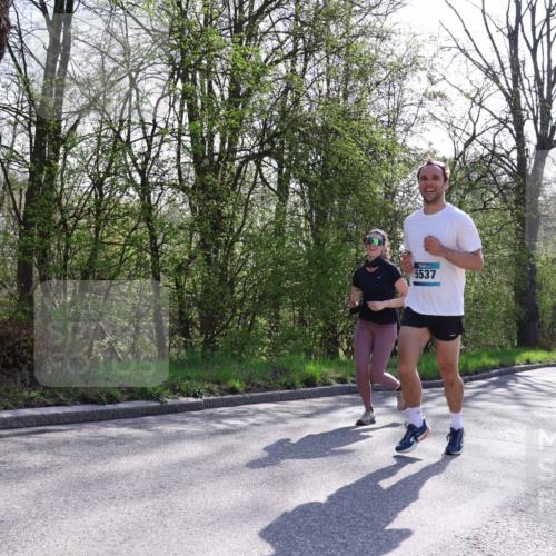 12.04.2026 - 45. Internationalen Wilhelmsburger Insellauf Yannick Fuchs http://msf.ph/oto/9495196 12.04.2026 10:50:26 Laufen 5537 meine-sportfotos.de