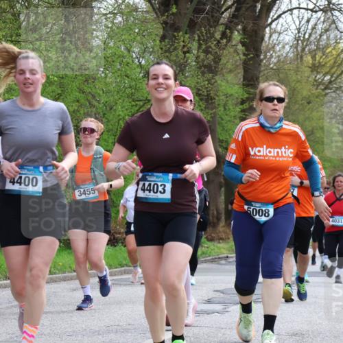 12.04.2026 - 45. Internationalen Wilhelmsburger Insellauf Yannick Fuchs http://msf.ph/oto/9495212 12.04.2026 13:05:31 Laufen 3455, 4400, 3455, 4403, 5008, 4031, 4487, 5839, 2570 meine-sportfotos.de